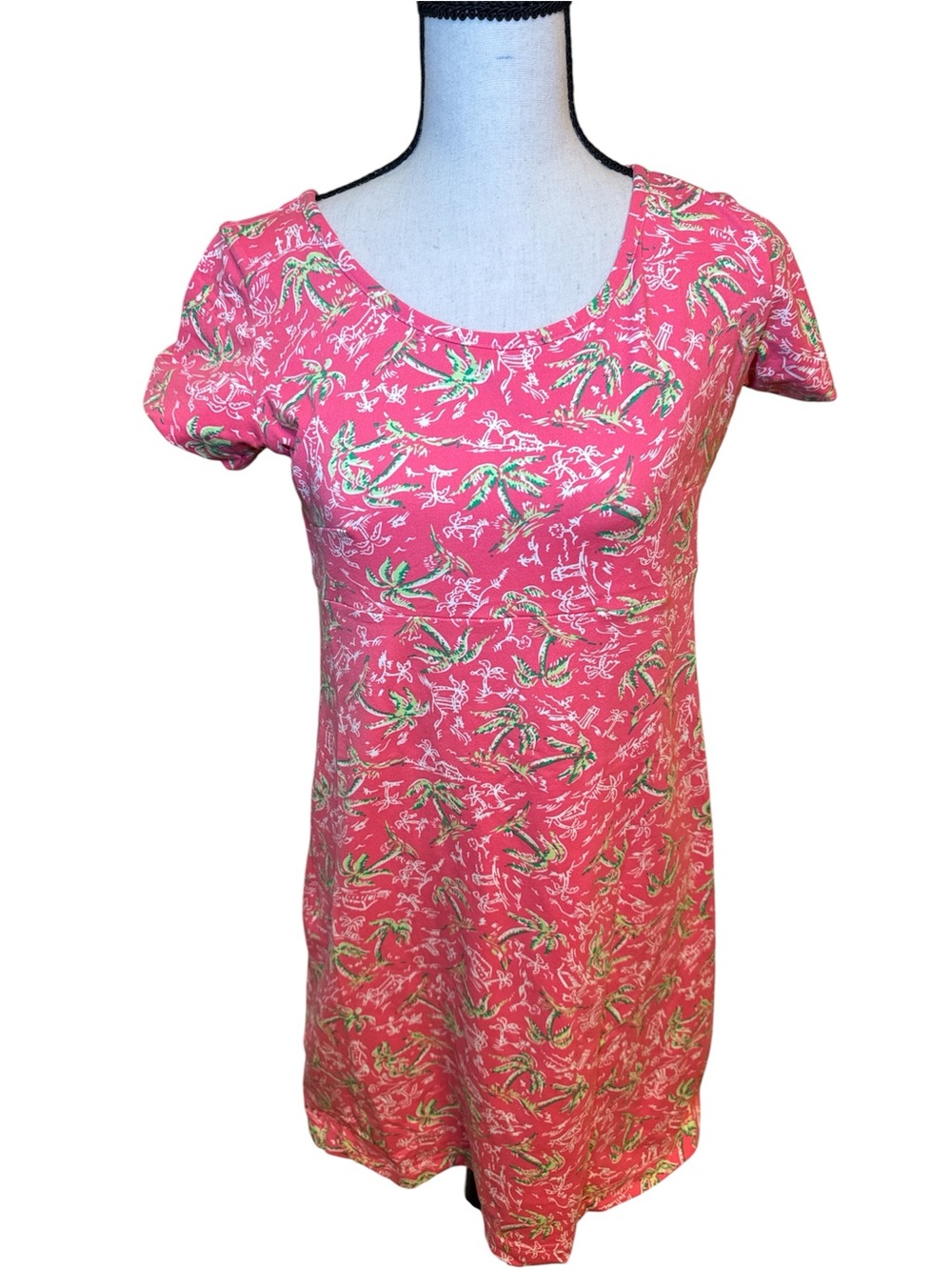 Vintage Lilly Pulitzer short-sleeve shift dress